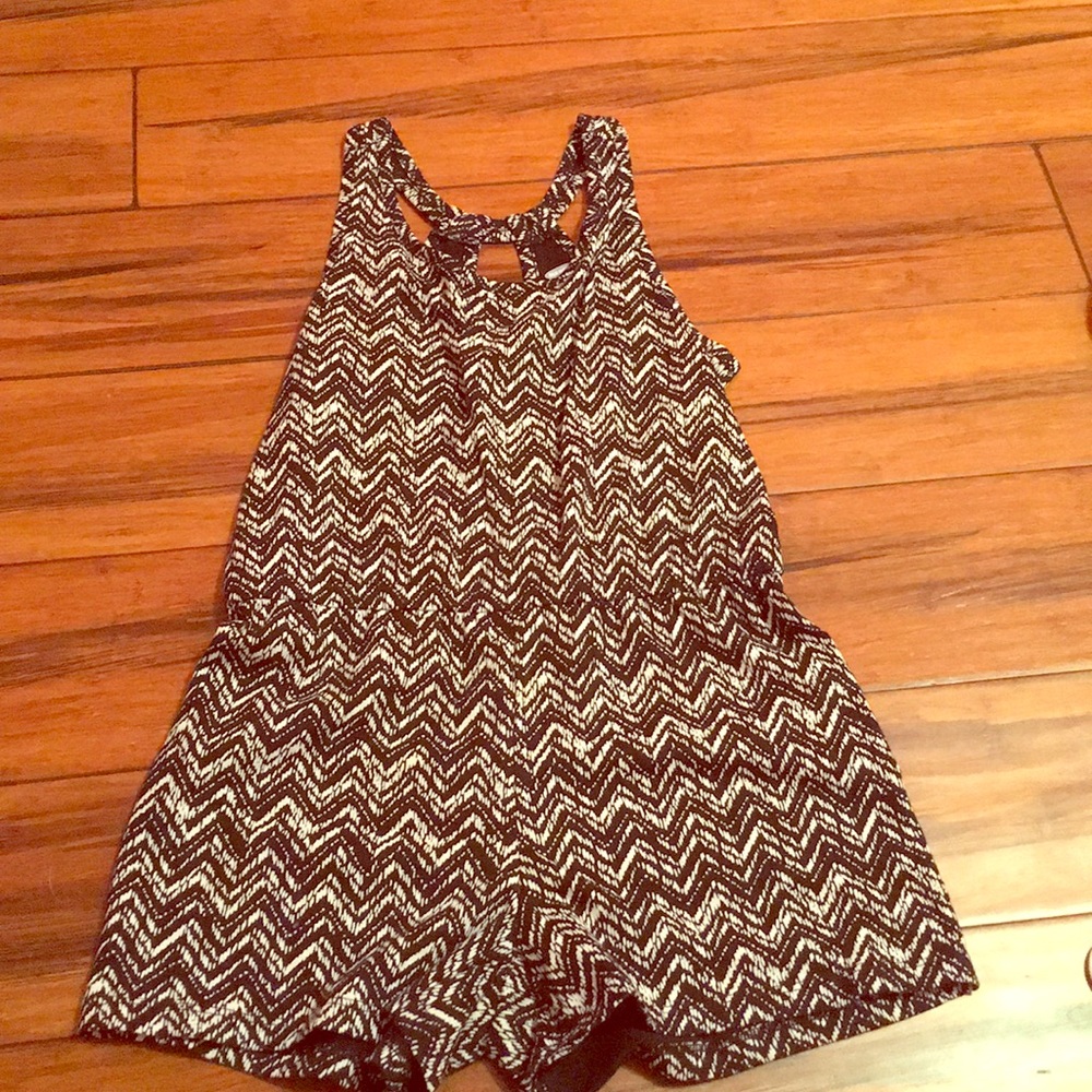 White and black chevron print jumpsuit:)